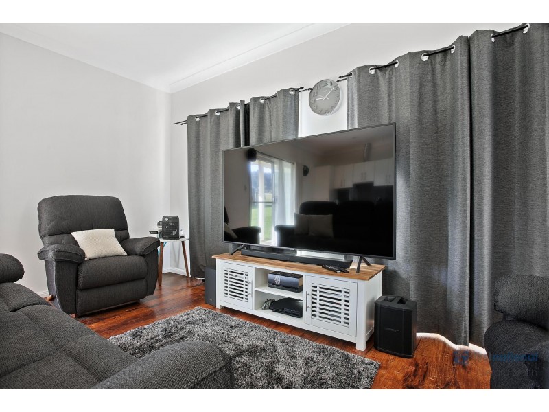 106 Camden Road, Douglas Park NSW 2569