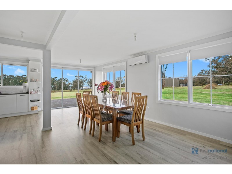 165 Donalds Range Road, Razorback NSW 2571