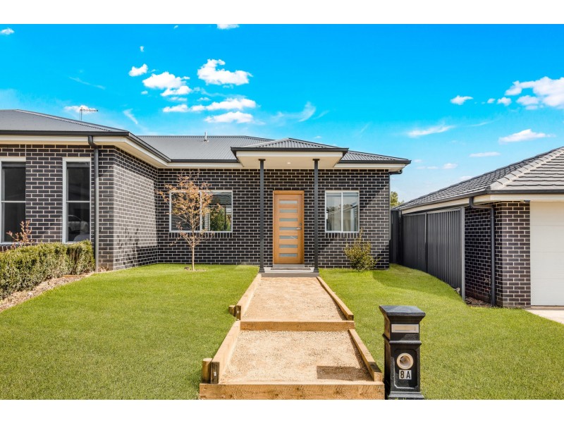 8A Dillies Lane, Tahmoor NSW 2573
