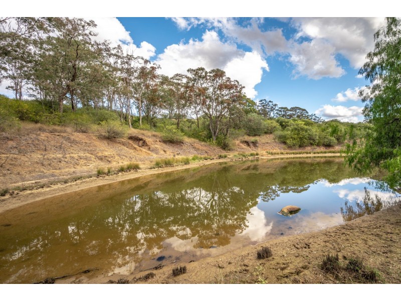 285 Carrolls Road, Menangle NSW 2568