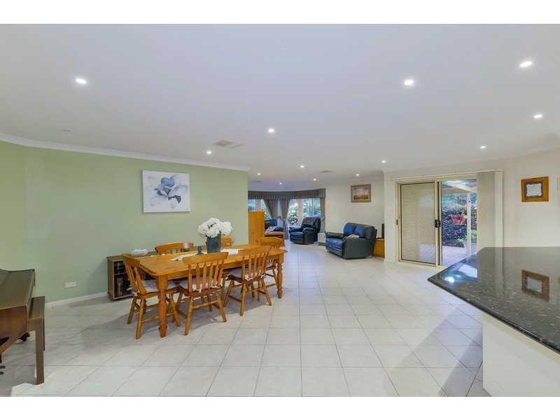 10 Emmett Street, Tahmoor NSW 2573