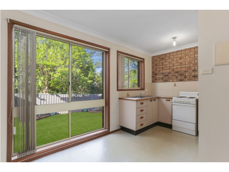 8/10 Windeyer street, Thirlmere NSW 2572