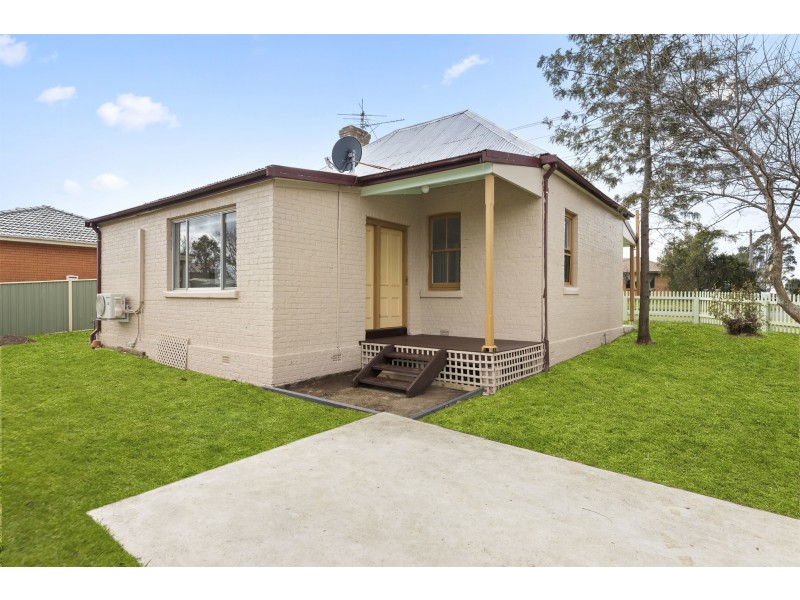 59 Westbourne Avenue, Thirlmere NSW 2572