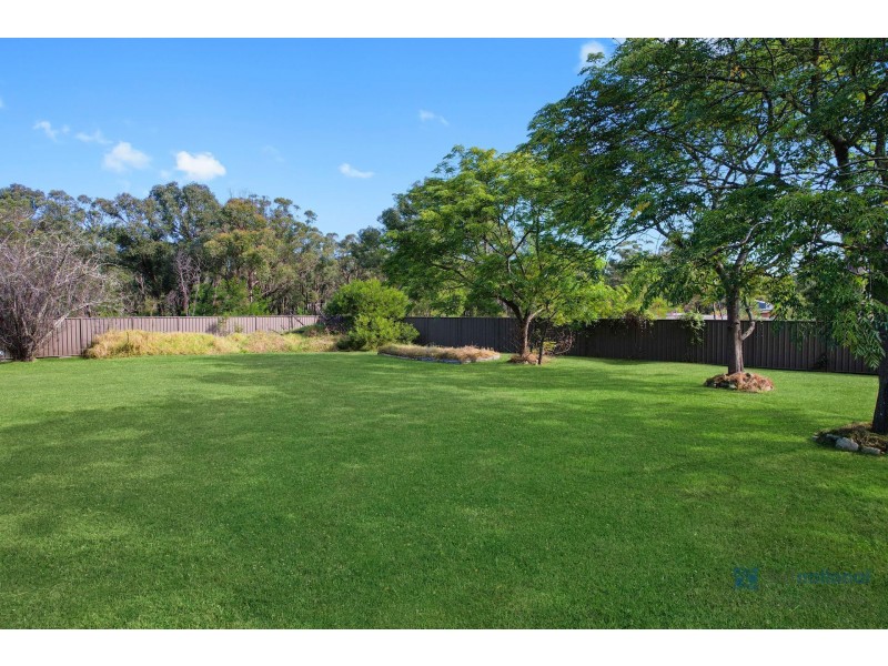 27 Barbour Road, Thirlmere NSW 2572