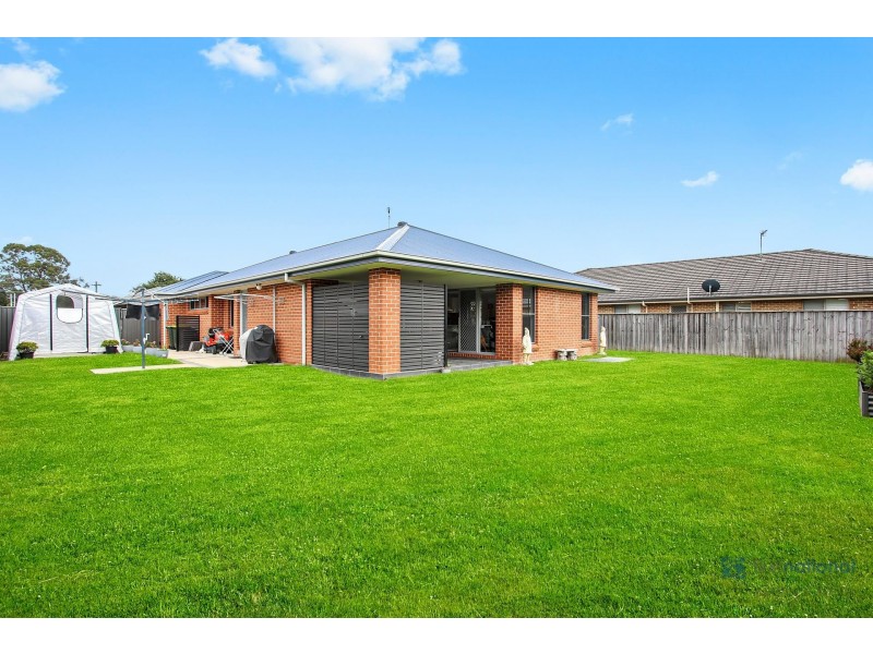 8a Ella Street, Hill Top NSW 2575