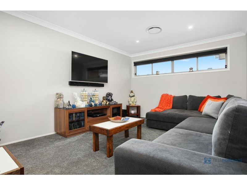 8a Ella Street, Hill Top NSW 2575