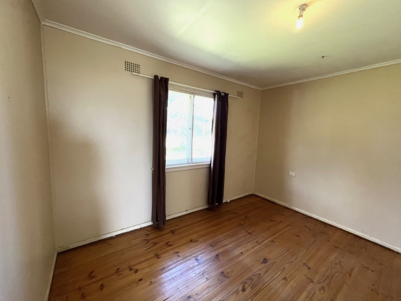 27 Barbour Road, Thirlmere NSW 2572