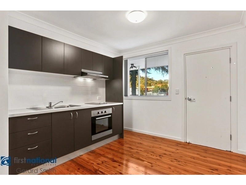 6/10 Menangle Street, Picton NSW 2571