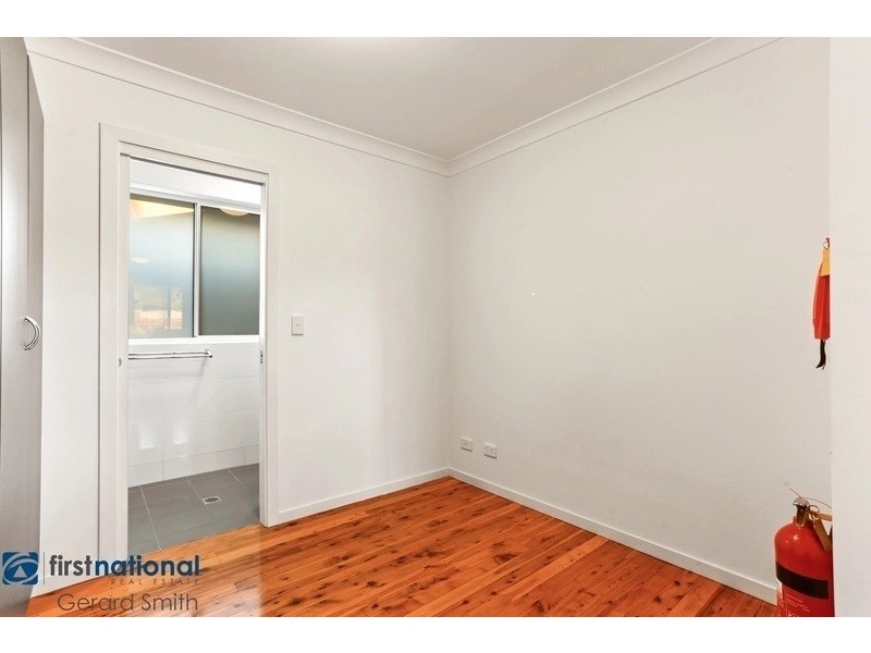 6/10 Menangle Street, Picton NSW 2571