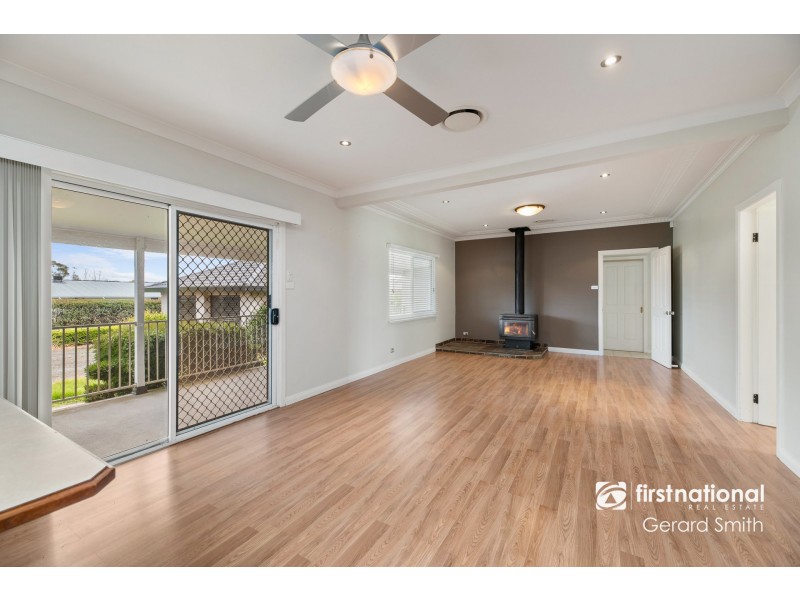 65 Burns Road, Thirlmere NSW 2572