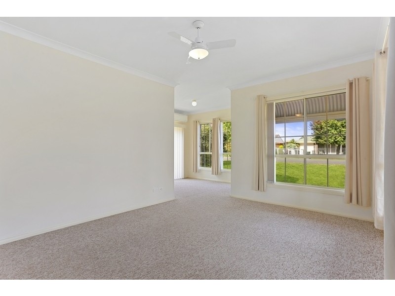 52 Westbourne Avenue, Thirlmere NSW 2572