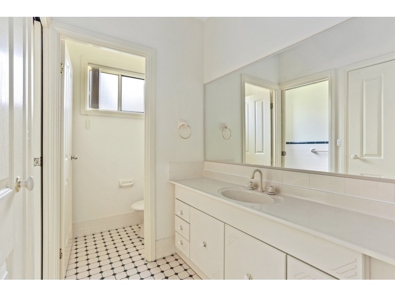 52 Westbourne Avenue, Thirlmere NSW 2572