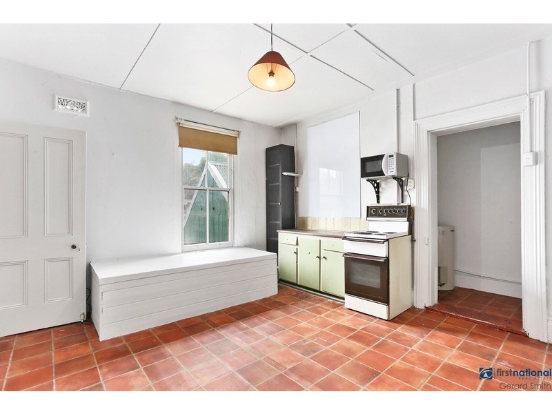 2/181 Argyle Street, Picton NSW 2571