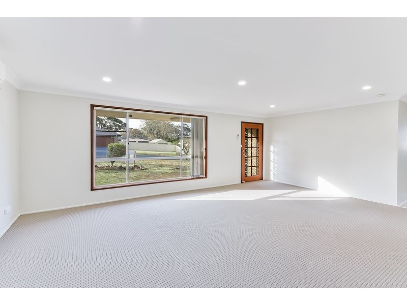 21 King Street, Hill Top NSW 2575