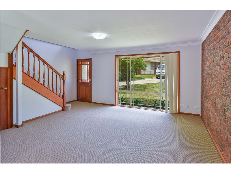 7/5-7 Winpara Close, Tahmoor NSW 2573