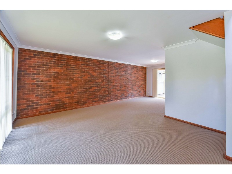 7/5-7 Winpara Close, Tahmoor NSW 2573