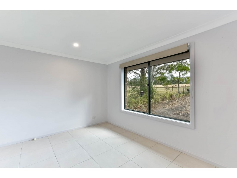 76A Nixon Road, Thirlmere NSW 2572