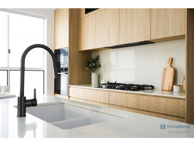 5C Hillside Place, Tahmoor NSW 2573