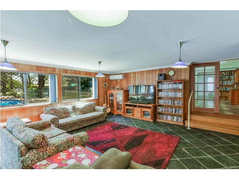 7 Close Street, Thirlmere NSW 2572