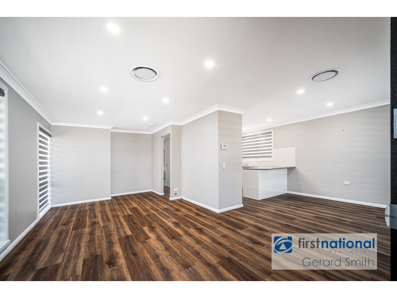 1/63 Oaks Street, Thirlmere NSW 2572