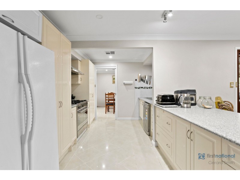 8 Struan Street, Tahmoor NSW 2573