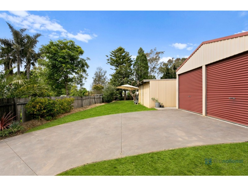 8 Struan Street, Tahmoor NSW 2573