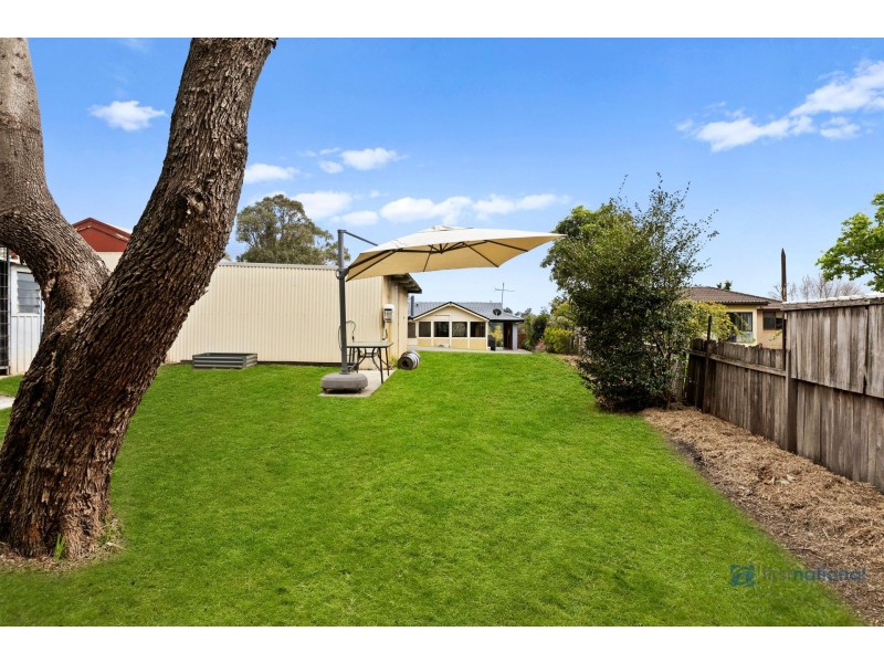 8 Struan Street, Tahmoor NSW 2573
