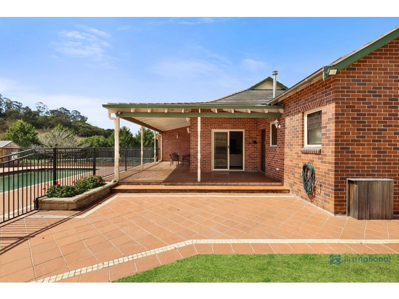 15 Equestrian Drive, Picton NSW 2571