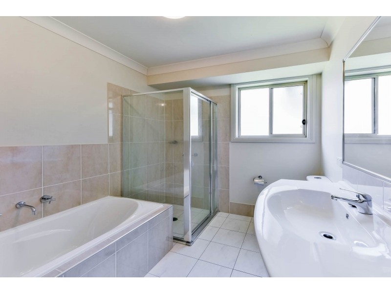 2 Thompson Place, Tahmoor NSW 2573