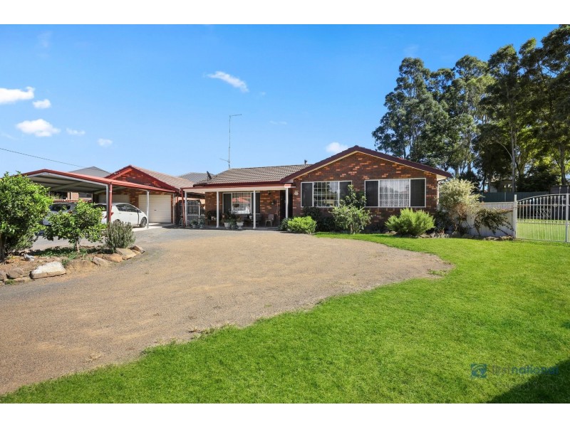 3 Robyn Place, Tahmoor NSW 2573