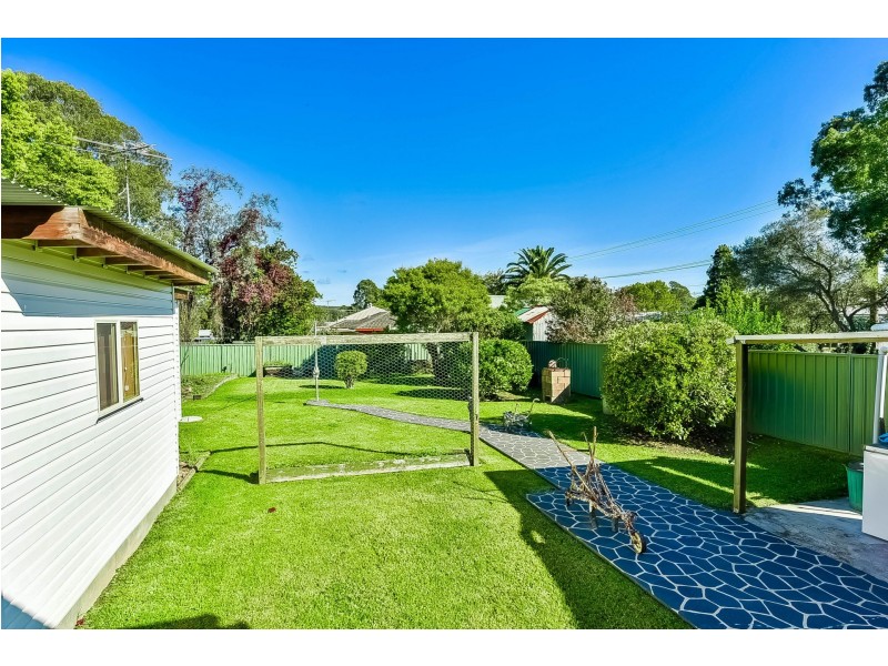 94 Railside Avenue, Bargo NSW 2574