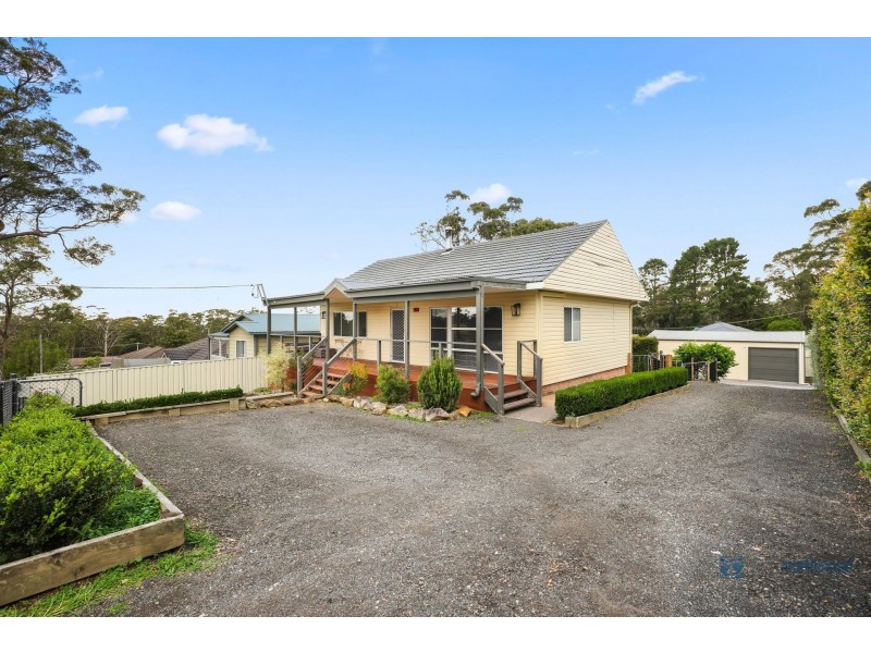 11 Pirrillie Street, Hill Top NSW 2575