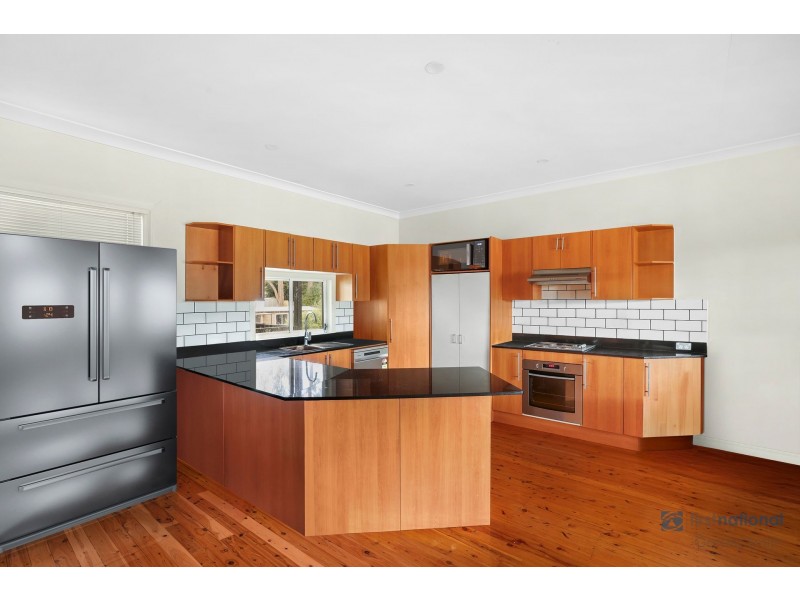 11 Pirrillie Street, Hill Top NSW 2575