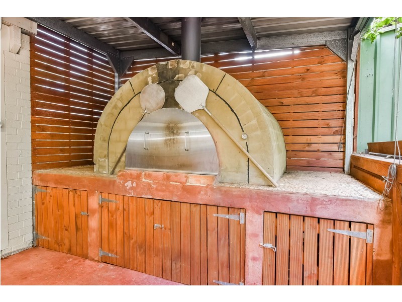 2 Laura Street, Hill Top NSW 2575