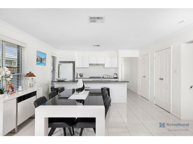 6 Emmaline Avenue, The Oaks NSW 2570