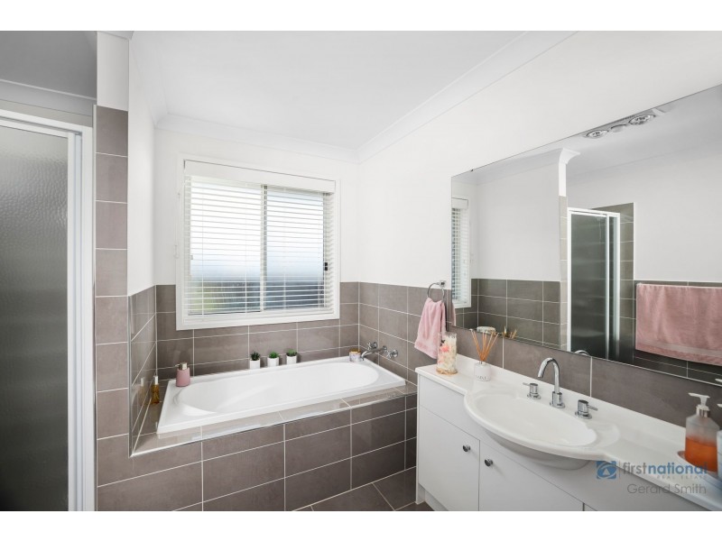 6 Emmaline Avenue, The Oaks NSW 2570