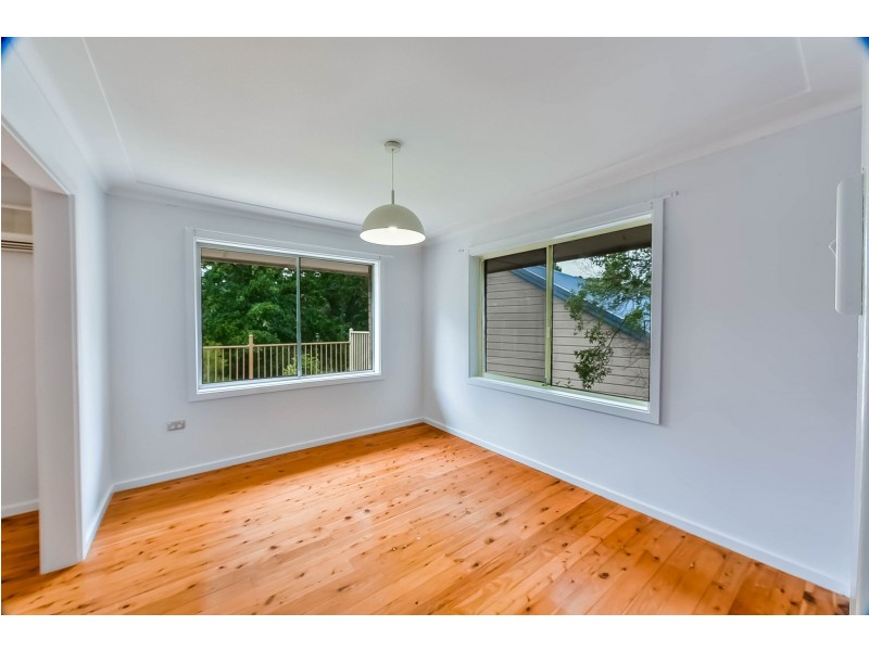 21 Picton Ave, Picton NSW 2571