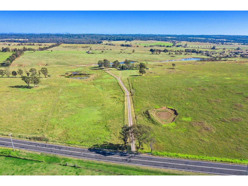 125 Montpelier Drive, The Oaks NSW 2570