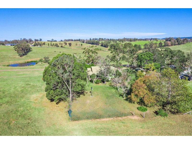 125 Montpelier Drive, The Oaks NSW 2570