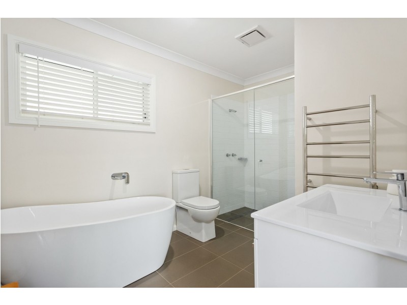 19 Trentham Avenue, Douglas Park NSW 2569