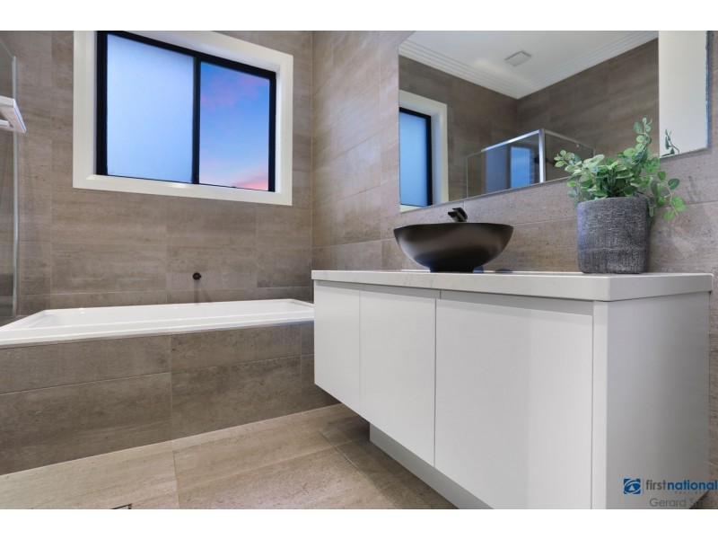 12 Sutton Crescent, Wilton NSW 2571