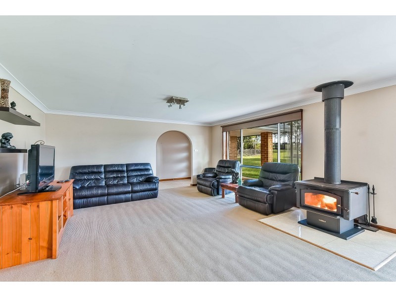 155 Hawthorne  Road, Bargo NSW 2574