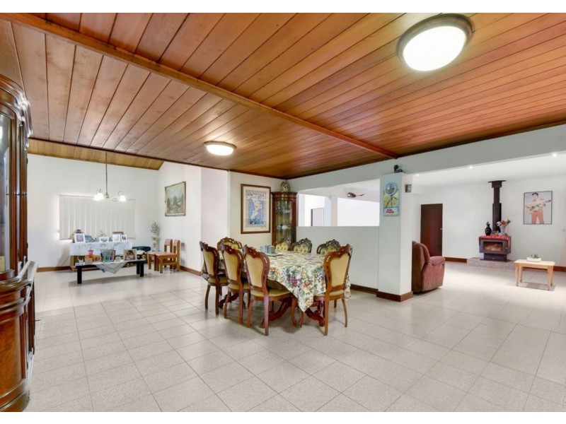 1558 Barkers Lodge Road, Oakdale NSW 2570