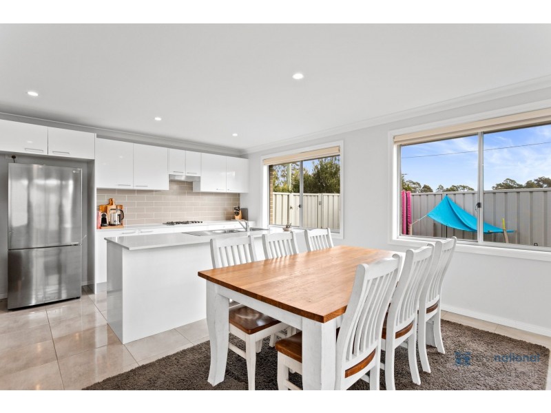 2/26 Abelia Street, Tahmoor NSW 2573
