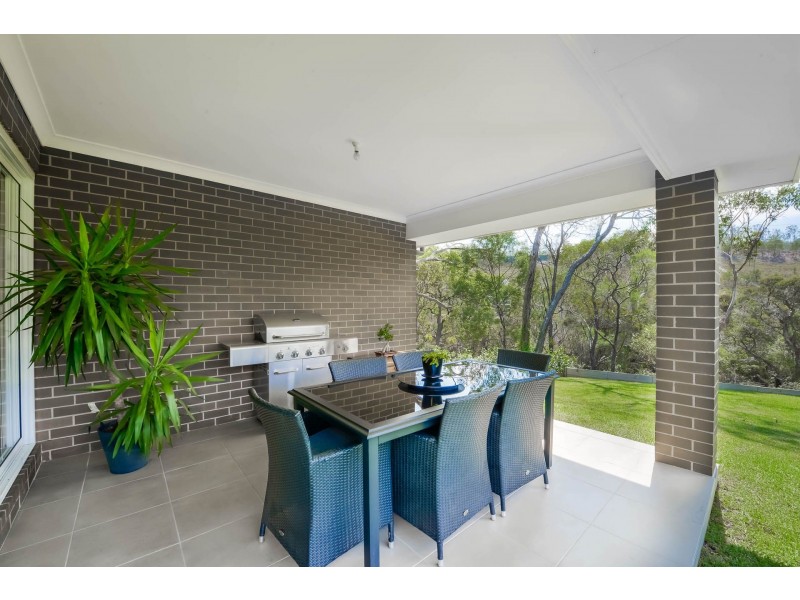 21B Remembrance Drive, Tahmoor NSW 2573