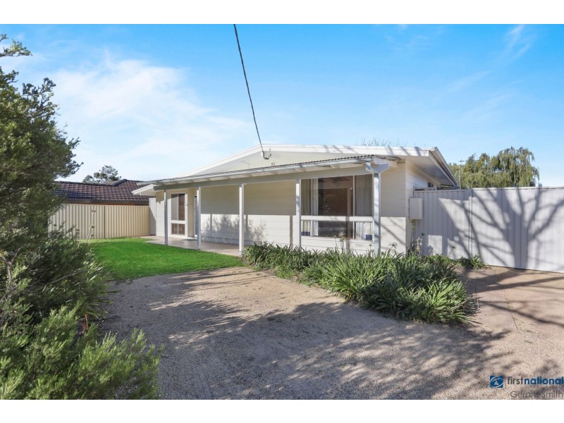 32 Castlereagh Street, Tahmoor NSW 2573