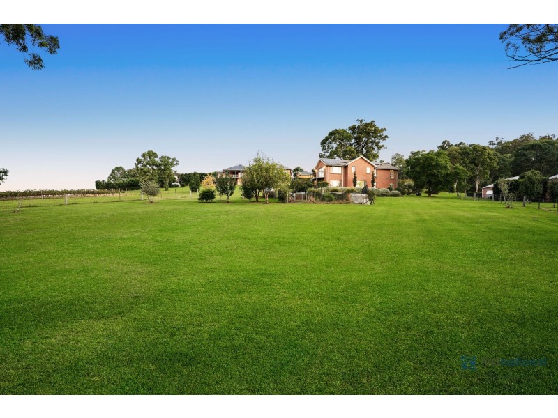 13 The Ironbarks, Picton NSW 2571