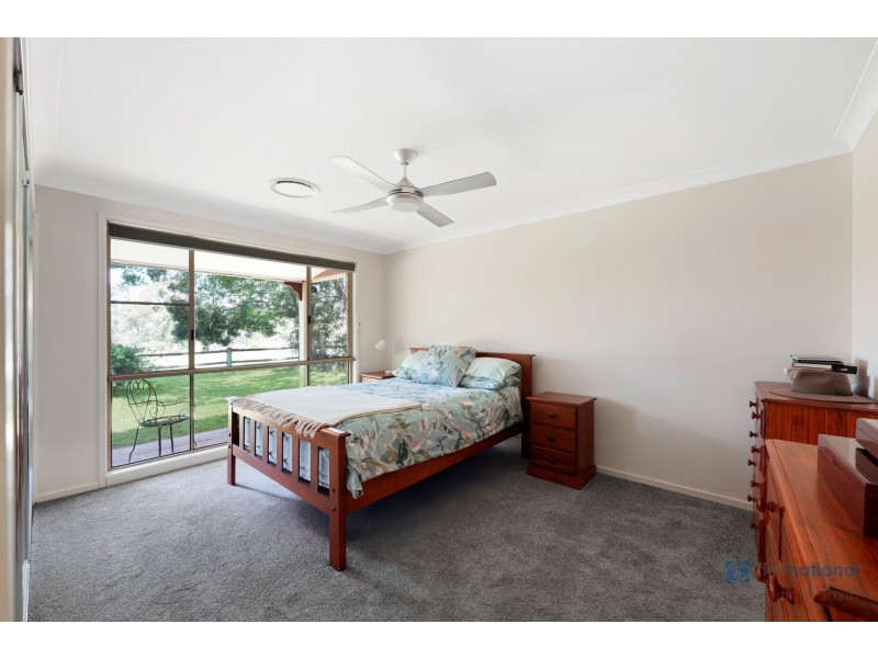 72 Shelleys Lane, Thirlmere NSW 2572