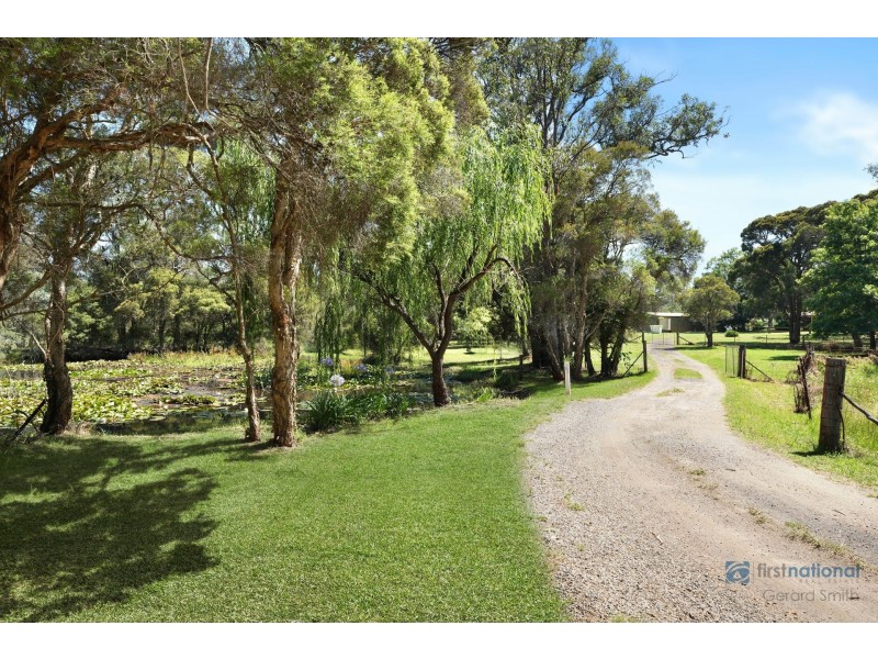 72 Shelleys Lane, Thirlmere NSW 2572