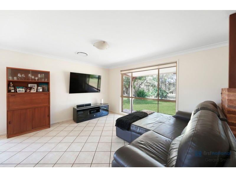 72 Shelleys Lane, Thirlmere NSW 2572